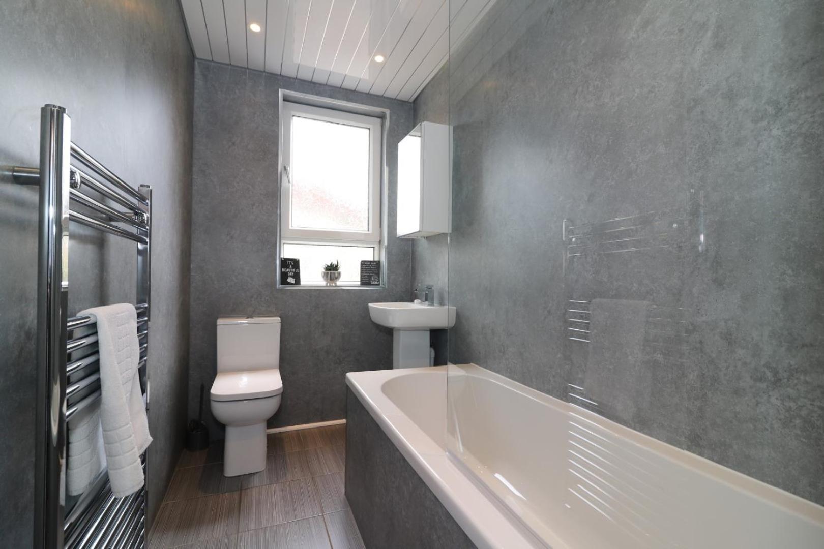 Signature - Gartlea House Apartman Airdrie Kültér fotó