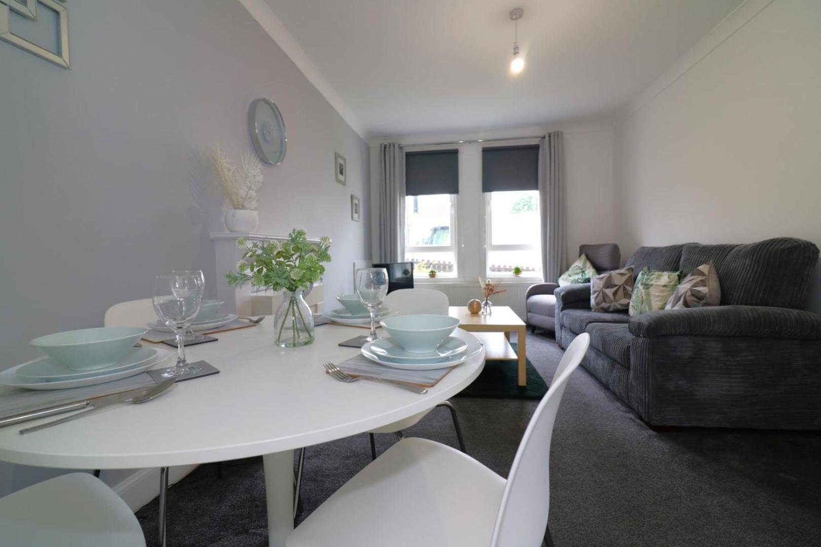 Signature - Gartlea House Apartman Airdrie Kültér fotó