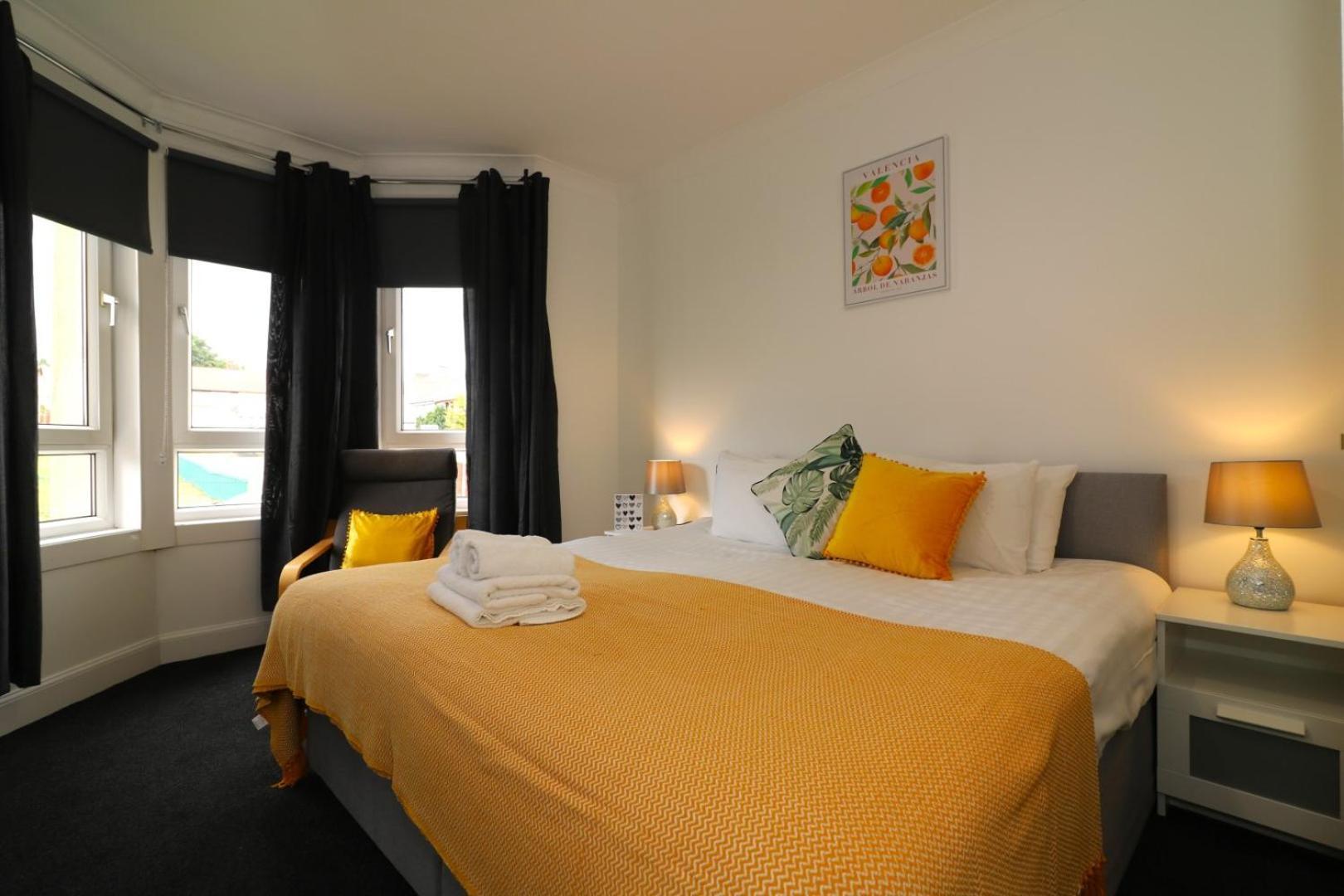 Signature - Gartlea House Apartman Airdrie Kültér fotó